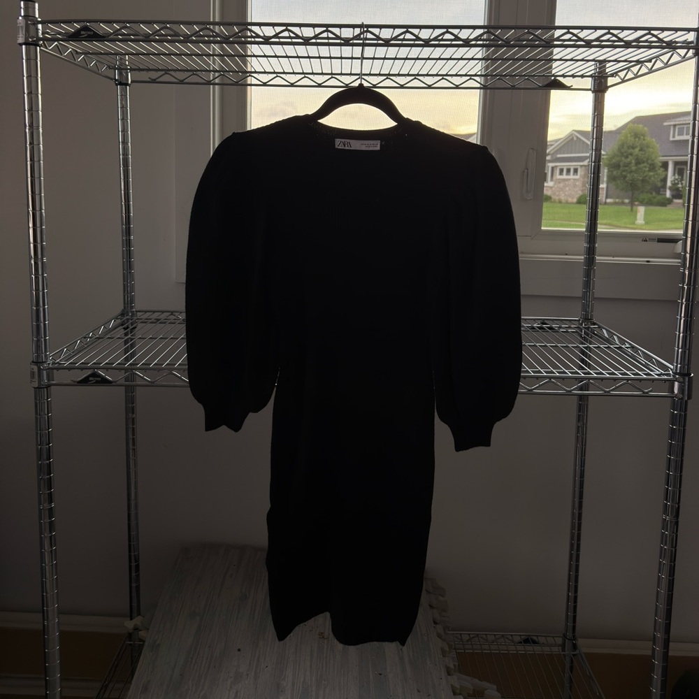 Zara Women’s Black Dress - sweater balloon sleeve little black dress